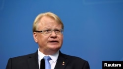 Bộ trưởng Quốc phòng Thụy Điển Peter Hultqvist. 