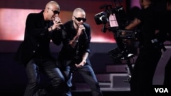 Wisin y Yandel repitieron la historia del 2010 y se llevaron una vez más el premio a Mejor álbum urbano por el disco La revolución: Evolución.