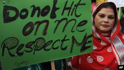 Jinsiy aloqa paytida rus jinsiy aloqa