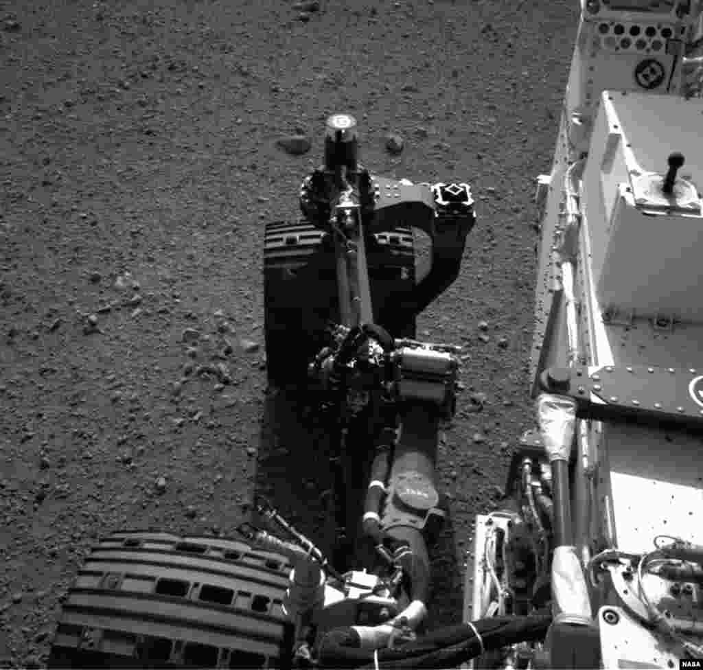 Engineers wiggled the wheels as a test of the rover's steering and anticipate embarking on Curiosity's first drive in the next couple of days. 