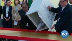 VOA英语视频: 香港区议会选举创纪录投票率 显示民主力量巨大胜利