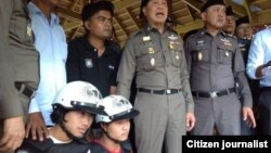ထိုင်းနိုင်ငံမှာ ဗြိတိန်နိုင်ငံသား ၂ ဦး သတ်ဖြတ်ခံရမှုနဲ့ ပတ်သက်ပြီး စွပ်စွဲခံခဲ့ရတဲ့ မြန်မာအလုပ်သမား ၂ ဦး (Photo Citizen Journalist)