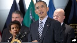 Tổng thống Barack Obama phát biểu tại Trung tâm Chống khủng bố Quốc gia ở McLean, bang Virginia., thứ Năm ngày 17/12/2015.