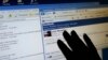 EE.UU.: Cuatro de 10 internautas son acosados en línea