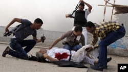 2013年9月19日埃及科爾達薩村警長被打死，安全部隊部趕到現場