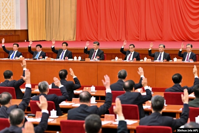 中共官媒2021年11月11日发布照片显示中共中央在北京举行会议的现场。