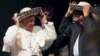 El papa se reune con reos de peligrosa prisión en Bolivia