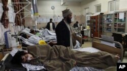 به‌ ته‌قینه‌وه‌ی دوو بۆمبی لاڕێ له‌ ئه‌فغانسـتان 15 که‌سی سیڤیل ده‌کوژرێن