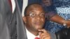 Mutungamiri wechimwe chikwata cheMDC-T, VaDouglas Mwonzora 