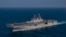 资料照片：美国海军“埃塞克斯”号两栖攻击舰2021年11月13日通过阿拉伯湾。(美国海军照片)