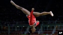 Simone Biles, Rio de Janeiro, Brésil, le 15, août 2016. 