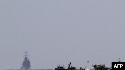 Izraelski vojni brod uplovljava u luku Ašdod na jugu Izraela, 5. juna 2010.