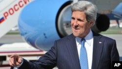 Menlu AS John Kerry akan melewat ke Timur Tengah bulan ini untuk dapat menghidupkan kembali proses perdamaian Israel-Palestina (foto: dok). 