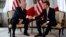 Дональд Трамп и Эммануэль Макрон