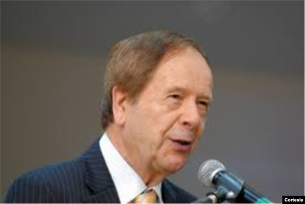 Emilio Viano, experto en leyes y política