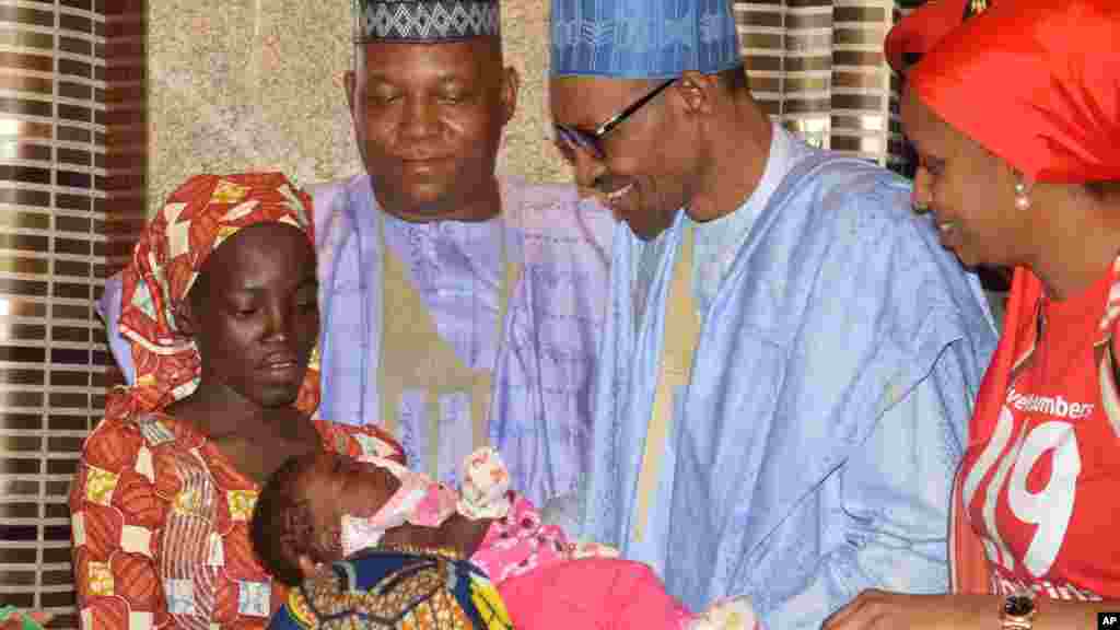 MERCREDI. Une des "filles de Chibok" retrouvée dans une zone contrôlée par Boko Haram. Lire l'article ici.