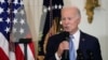 Presiden AS Joe Biden berbicara dalam sebuah kesempatan di Gedung Putih, Washington, pada 8 Mei 2023. (Foto: AP/Susan Walsh)