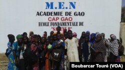 Dans une école de Gao, au Mali, le 19 mars 2018. (VOA/Boubarcar Touré)