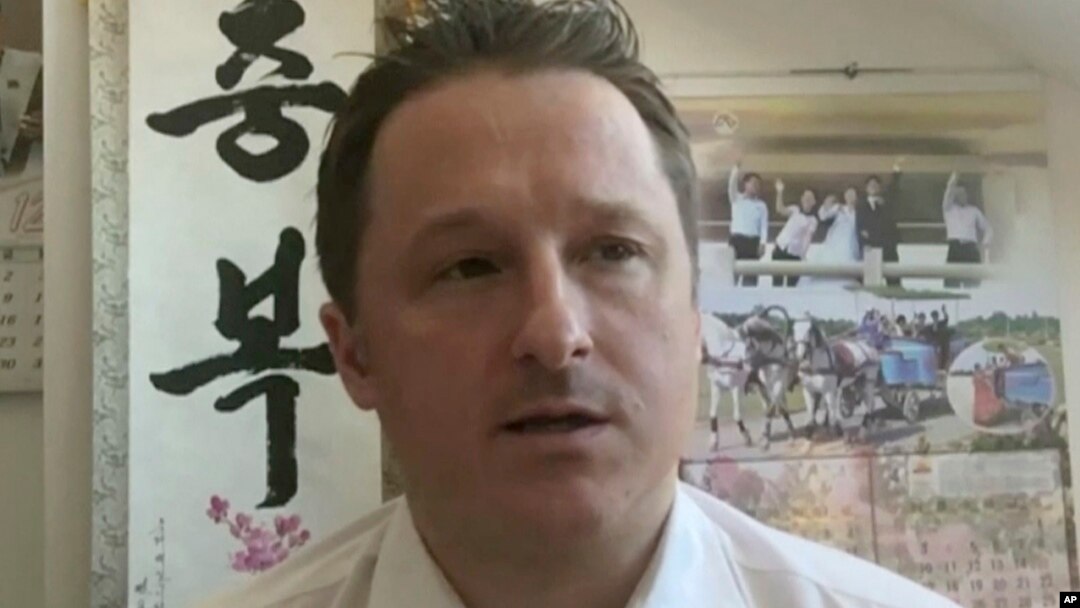 
Michael Spavor, direktur Paektu Cultural Exchange, berbicara dalam wawancara melalui Skype di Yangi, China, 2 Maret 2017.
