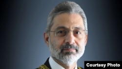 جسٹس قاضی فائز عیسیٰ کے خلاف ریفرنس پاکستان جوڈیشل کونسل کو بھجوایا گیا ہے