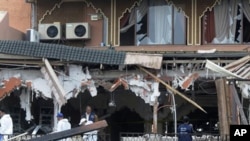 Faixada exterior do edifício alvo de atentado bombista na cidade de Marrakech no Marrocos