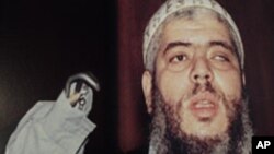 Tersangka teroris Abu Hamza al-Masri yang tinggal di Inggris menghadapi ancaman deportasi ke Amerika (foto: dok). 