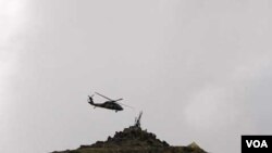 Un helicóptero de la OTAN en operaciones en Afganistán, en las próximidades de Kabul.