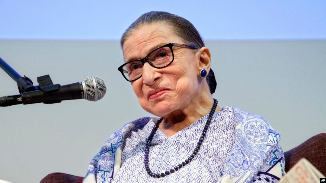 Hakim Agung AS Ruth Bader Ginsburg berbicara setelah pemutaran "RBG", film dokumenter tentang dirinya, di Yerusalem, 5 Juli 2018. (Foto: AP)