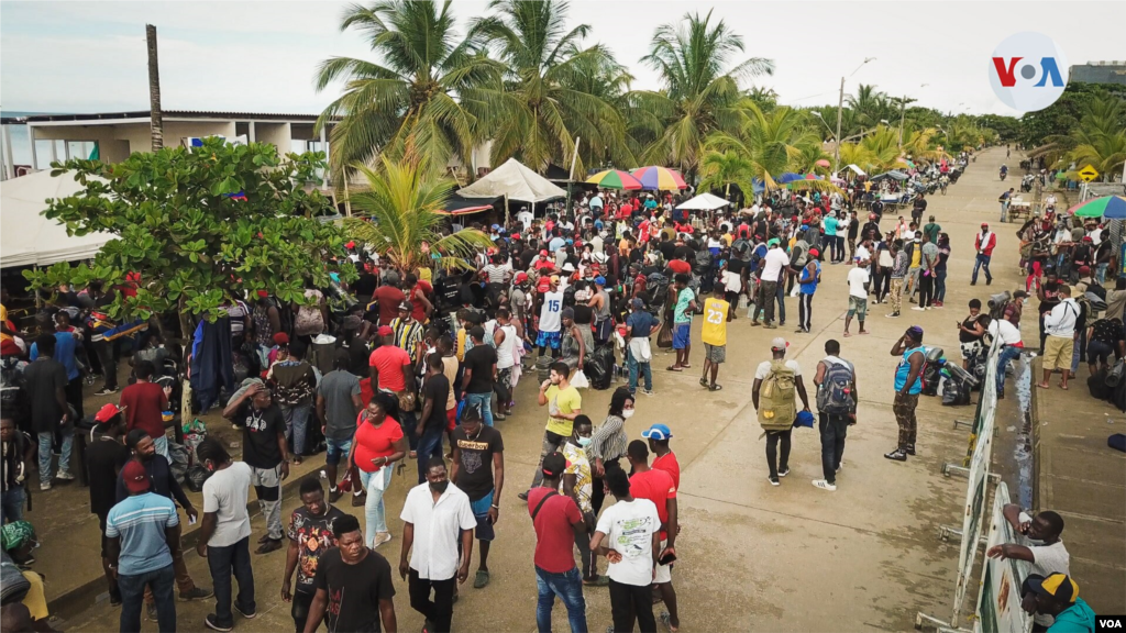 El Puerto de Necocl&#237; es el centro de comercio de la poblaci&#243;n en el Urab&#225; Antioque&#241;o, donde confluyen pescadores, comerciantes, turistas y migrantes. 