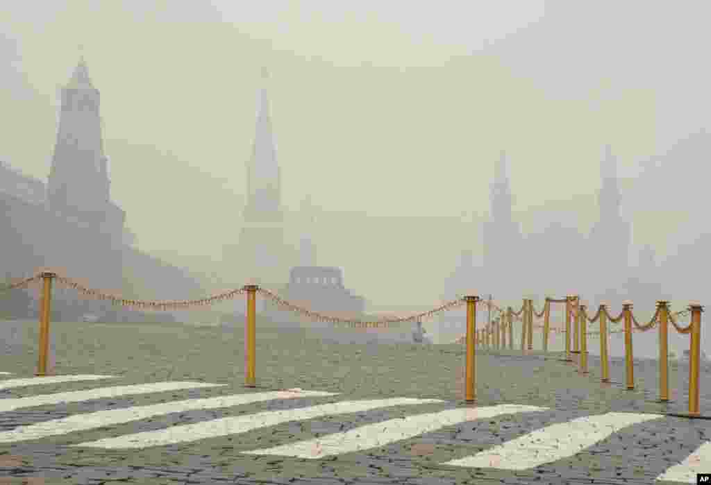 Moscow Struggles With Summer Smog