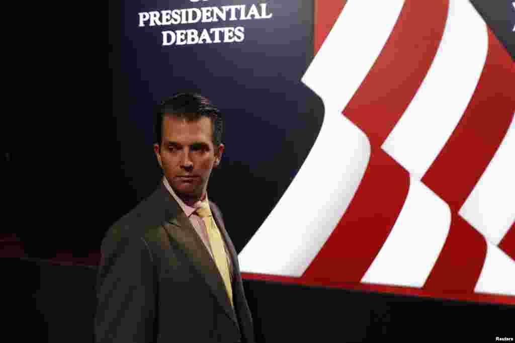 Putra sulung Trump, Donald Trump Jr., ada dalam tim transisi. (Reuters/Carlos Barria)