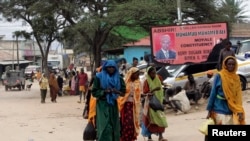 Dubartoota gabaadhaa galan, Moyyalee, Keenyaa