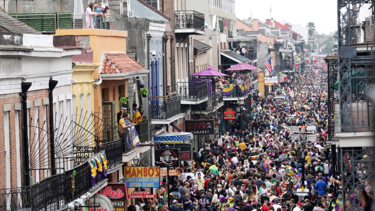 New Orleanians Hail Resumption of Mardi Gras Celebrations - Vimarsana News