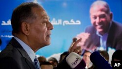 Mohammed Anwar Sadat, nephew of Egypt's late leader Anwar Sadat and the leader of Reform and Development Party speaks during a press conference at the party headquarters, in Cairo, Egypt, Monday, Jan. 15, 2018. 