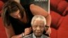 Ex-assistente de Mandela revela em livro que familiares maltrataram Graça Machel 