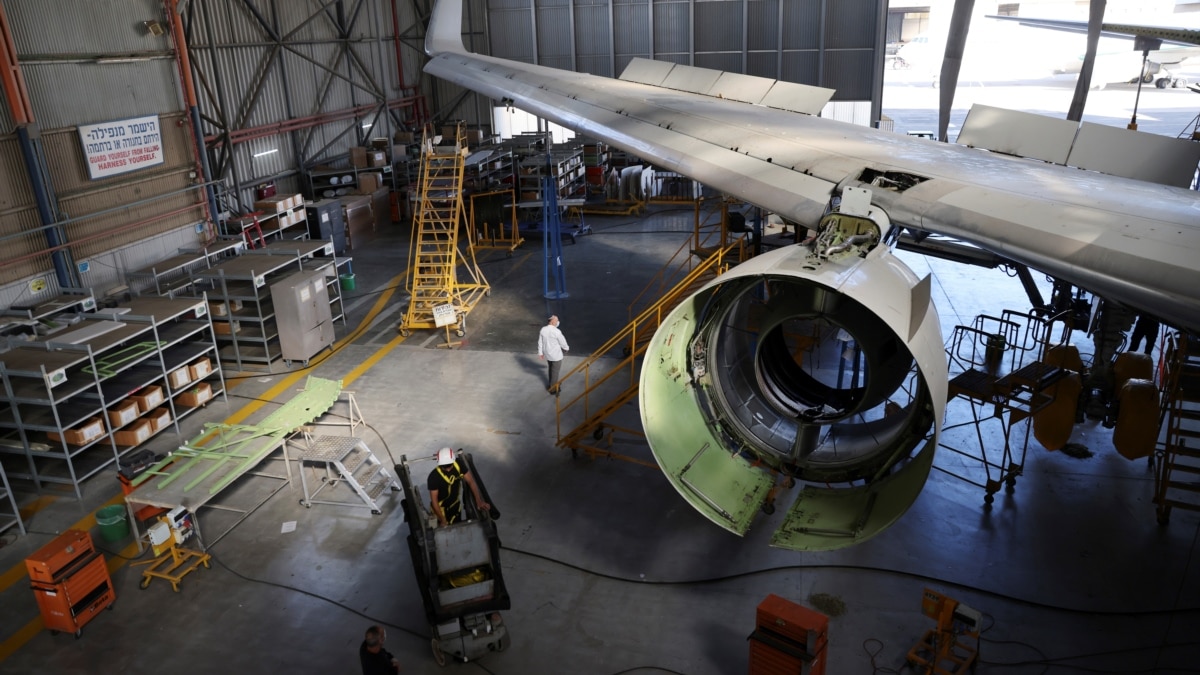 Airlines Are Changing Passenger Jets to Carry Products - Vimarsana News