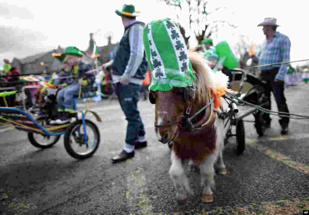 Парад в городе Лимерик, Ирландия. 17 марта 2013 года