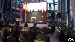 2015年莫斯科舉行的一次兩國商界交流活動中，主辦方播放的電影談到毛澤東當年訪問蘇聯期間，1950年2月雙方舉行“中蘇友好同盟互助條約”簽字儀式。