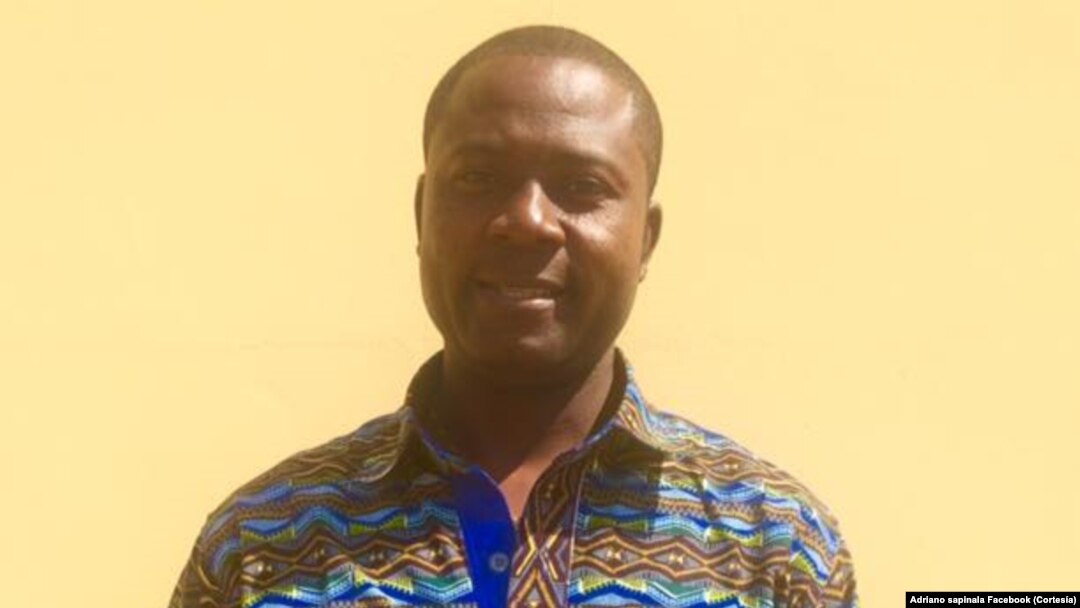 Adriano Sapinala, Unita, Angola