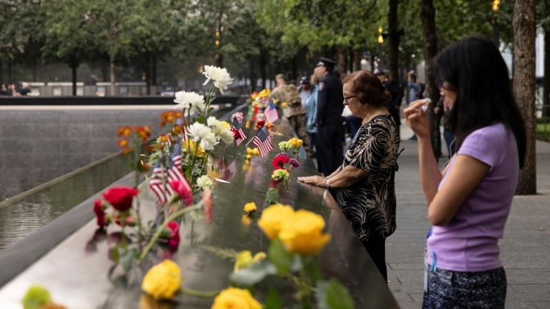 Les Etats-Unis rendent hommage aux victimes du 11-Septembre, 22 ans après