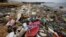 Sampah plastik dan styrofoam di pantai Cilincing, Jakarta, Indonesia, 26 November 2018. (Foto: Willy Kurniawan/Reuters)