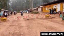 Checkpoint sur une route à Beni, dans la province du Nord-Kivu en RDC le 6 avril 2020. (Erikas Mwisi)