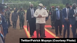 Président Félix Tshisekedi na bokomi bwa ye na Beni, na Nord-Kivu, 15 juin 2021. (Twitter/Patrick Muyaya)