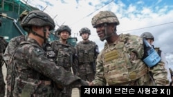 제이비어 브런슨 주한 미군사령관과 진영승 한국 합참의장이 2026년 9월 9일 동부전선 부대를 방문해 군사분계선 인근의 북한군 활동과 즉각 대응태세를 점검했다. 