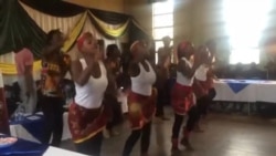 Tshova! Tshova! Tshova!