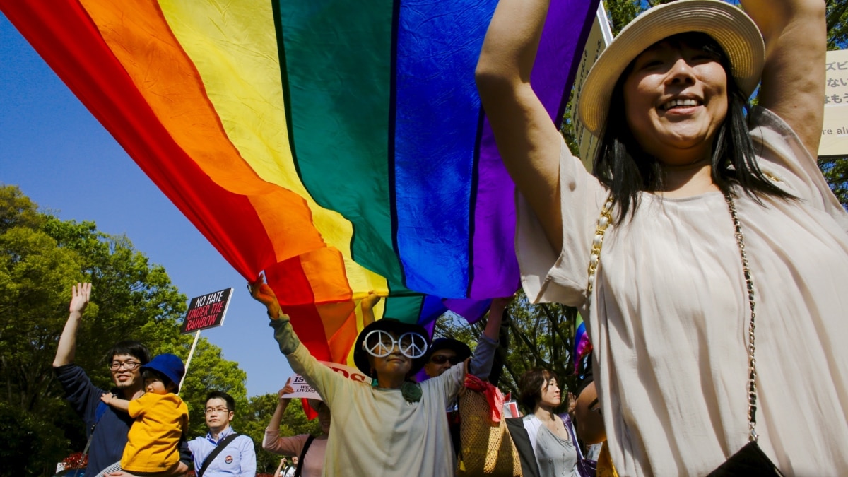 Japanese Schoolgirl Teacher Lesbian Sex - HRW: LGBT Students Unprotected in Japan