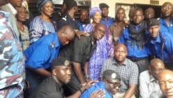 Mali-Fini Tiguiw ka baaraw djamana lakana kan. VOA-Kassim Traore