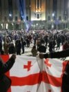 Hiljade ljudi protestuju širom Gruzije Hiljade ljudi protestuju širom Gruzije