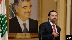 Perdana Menteri Lebanon Saad al-Hariri mengumumkan pengunduran dirinya di Beirut hari Selasa (29/10).