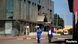 Une rue de Harare en confinement au Zimbabwe le 30 mars 2020.